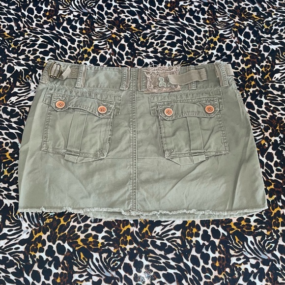 TwillTwentyTwo Green Frayed Hem Skirt - Picture 2 of 6